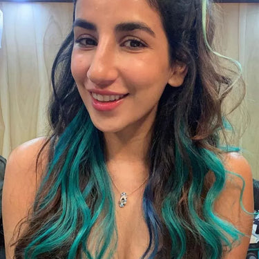 Zahira’s Green #Strandout- Coloured clip-In Hair| Nish Hair